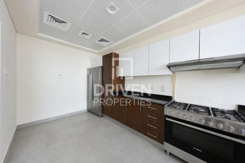 Apartment in Marina Arcade Tower, Dubai Marina, Dubai 3 bedrooms, 231.24 sq.m. № 140574 - photo 15