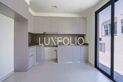Villa à EMAAR South, Dubai South (Dubai World Central), Dubai, 4 chambres, 210 m², № 46317 - photo 8
