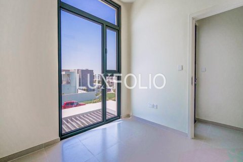 Villa à EMAAR South, Dubai South (Dubai World Central), Dubai, 4 chambres, 210 m², № 46317 - photo 11