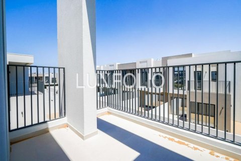 Villa à EMAAR South, Dubai South (Dubai World Central), Dubai, 4 chambres, 210 m², № 46317 - photo 19