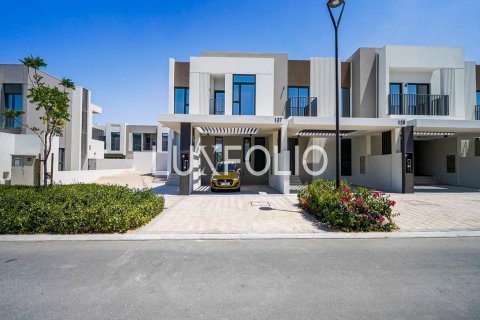 Villa à EMAAR South, Dubai South (Dubai World Central), Dubai, 4 chambres, 210 m², № 46317 - photo 2