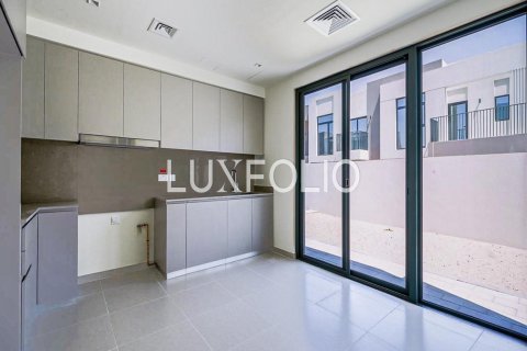Villa à EMAAR South, Dubai South (Dubai World Central), Dubai, 4 chambres, 210 m², № 46317 - photo 7