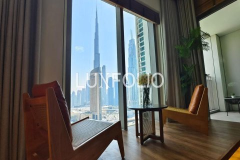 Снять в аренду квартиру в Downtown Views II, Даунтаун Дубай (Даунтаун Бурдж Дубай), Дубай: 2 спальни, 105м², № 46313 - фото 2