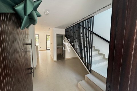 Townhouse in Tilal Al Ghaf, Dubai 3 bedrooms, 141 sq.m. № 109079 - photo 4