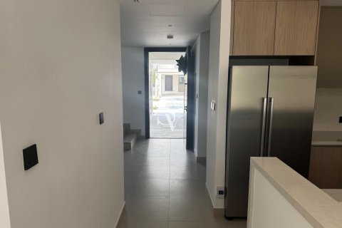 Townhouse in Tilal Al Ghaf, Dubai 3 bedrooms, 141 sq.m. № 109079 - photo 16