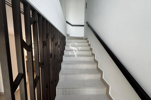 Townhouse in Tilal Al Ghaf, Dubai 3 bedrooms, 141 sq.m. № 109079 - photo 15