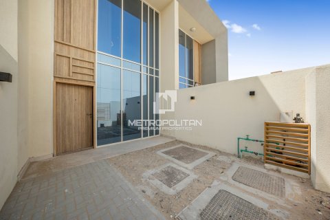 Купить таунхаус в Rukan, Дубай: 1 спальня, 65м², № 74039 - фото 7