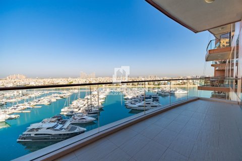 Appartement à Tiara Residences, Palm Jumeirah, Dubai, 3 chambres, 211 m², № 74030 - photo 28