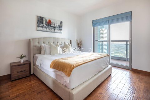 Снять в аренду квартиру в Дубай Марине, Дубай: 1 спальня, 80м², № 45123 - фото 2