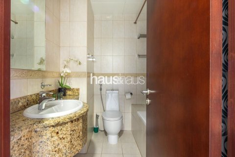 Снять в аренду квартиру в Дубай Марине, Дубай: 1 спальня, 80м², № 45123 - фото 11