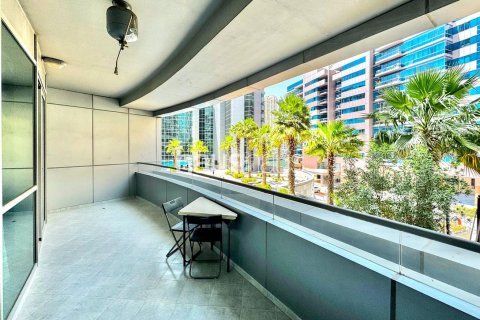Apartment in The Waves, Dubai Marina, Dubai 1 bedroom, 79 sq.m. № 45124