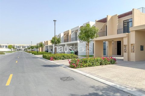 Таунхаус в EMAAR South, Dubai South (Dubai World Central), Дубай, 3 спальни, 138м², № 45111