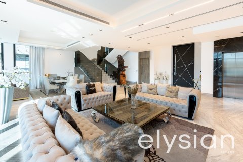 Villa en Signature Villas, Palm Jumeirah, Dubai, 8 dormitorios, 788 m², № 37964 - foto 2