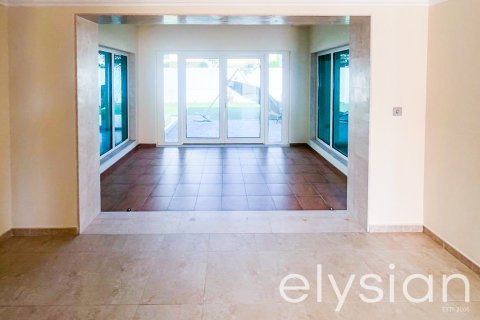 Villa à Jumeirah Park Homes, Jumeirah Park, Dubai, 3 chambres, 326 m², № 37968 - photo 7