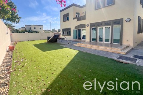 Villa à Jumeirah Park Homes, Jumeirah Park, Dubai, 3 chambres, 326 m², № 37968 - photo 8