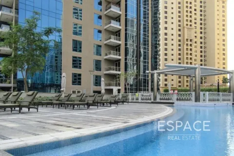 Apartment in Dubai Marina, Dubai 2 bedrooms, 124 sq.m. № 122445 - photo 19