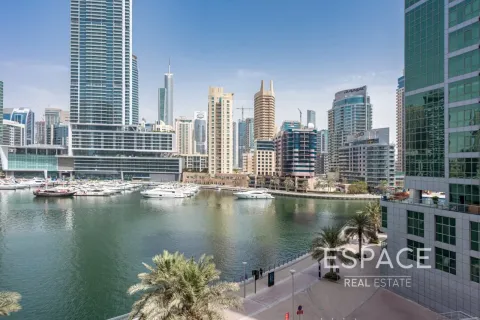 Apartment in Dubai Marina, Dubai 2 bedrooms, 124 sq.m. № 122445 - photo 18