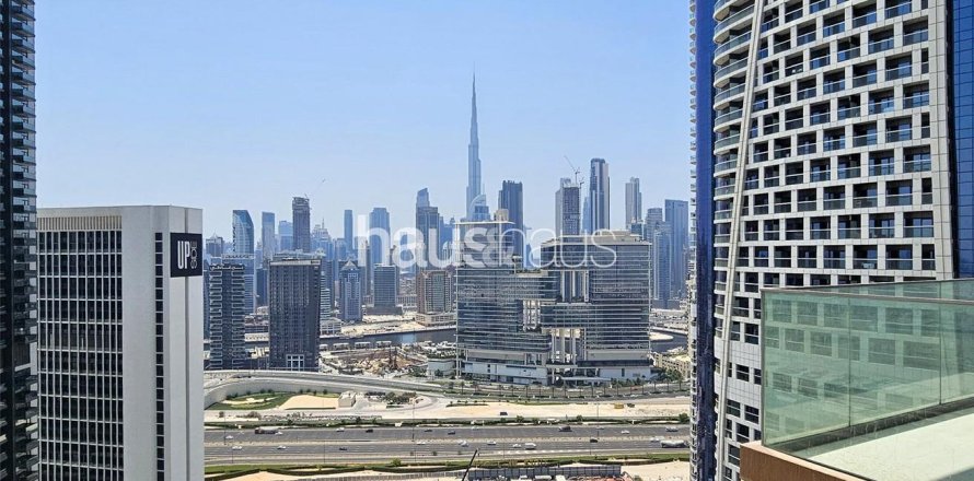 Квартира в Бизнес-Бэе, Дубай, студия, 61м², № 44220