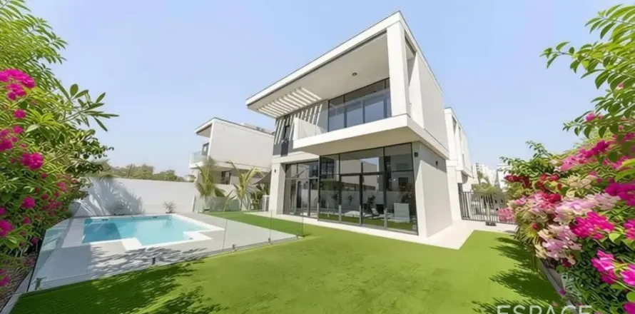 Villa in Al Furjan, Dubai 4 bedrooms, 331 sq.m. № 122570