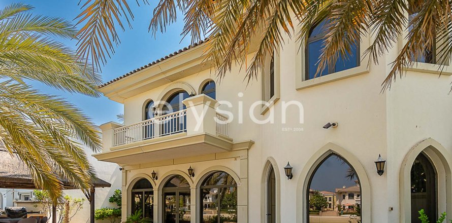 Вилла в Garden Homes, Пальма Джумейра, Дубай, 4 спальни, 689м², № 38116