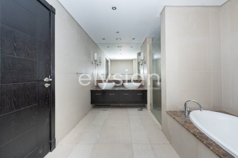 Villa in Murooj Al Furjan, Al Furjan, Dubai 3 bedrooms, 322 sq.m. № 38112 - photo 2