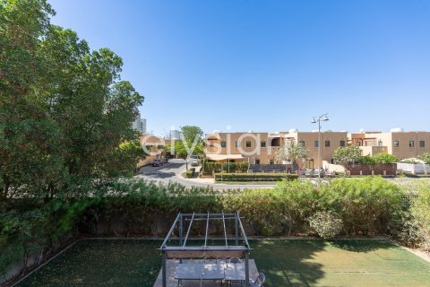 Villa in Murooj Al Furjan, Al Furjan, Dubai 3 bedrooms, 322 sq.m. № 38112 - photo 11