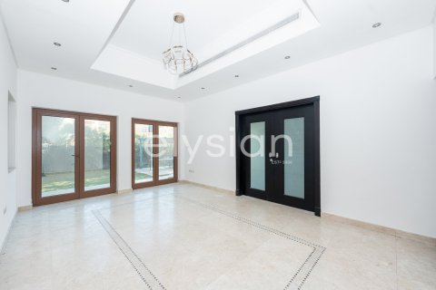 Villa in Murooj Al Furjan, Al Furjan, Dubai 3 bedrooms, 322 sq.m. № 38112 - photo 3