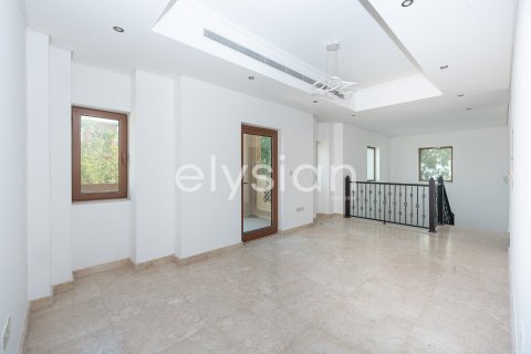 Villa in Murooj Al Furjan, Al Furjan, Dubai 3 bedrooms, 322 sq.m. № 38112 - photo 7