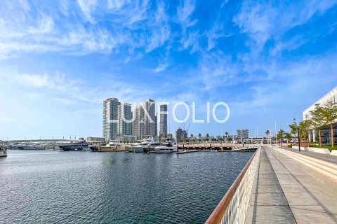 Купить квартиру в EMAAR Beachfront, Dubai Harbour, Дубай: 2 спальни, 106м², № 45599 - фото 29