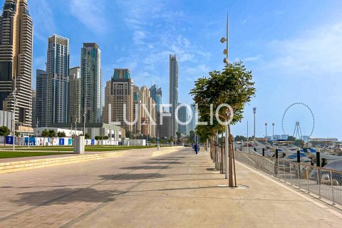 Купить квартиру в EMAAR Beachfront, Dubai Harbour, Дубай: 2 спальни, 106м², № 45599 - фото 16