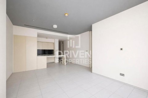 Apartment in DIFC, Dubai 1 bedroom, 89.93 sq.m. № 140183 - photo 3