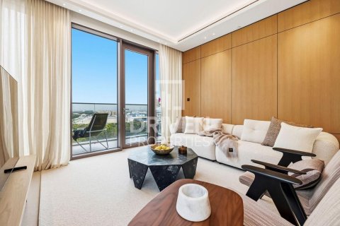 Apartment in Al Wasl, Dubai 3 bedrooms, 160.63 sq.m. № 140180