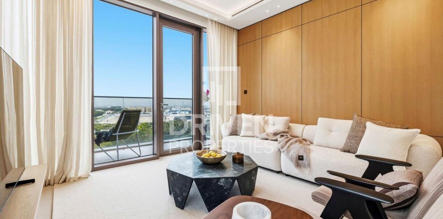 Квартира в Аль-Васле, Дубай, 3 спальни, 160.63м², № 140180