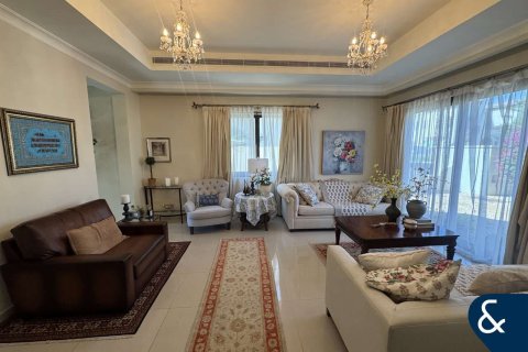Villa in Rasha, Arabian Ranches 2, Dubai 4 bedrooms, 400 sq.m. № 88614 - photo 4