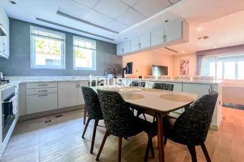 فيلا في Jumeirah Park, دبي 4 غرف نوم, 902 م² رقم 44523 - صورة 6