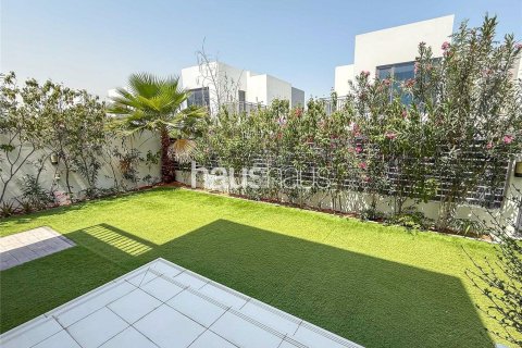 Снять в аренду виллу в Maple at Dubai Hills Estate, Дубай Хилс Эстейт, Дубай: 4 спальни, 272м², № 45197 - фото 2