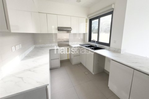Снять в аренду виллу в Maple at Dubai Hills Estate, Дубай Хилс Эстейт, Дубай: 4 спальни, 290м², № 45196 - фото 2