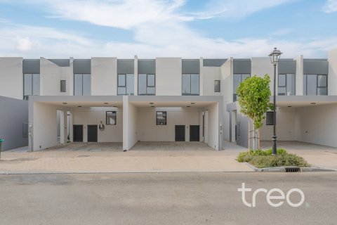 Снять в аренду виллу в Villanova, Dubai Land, Дубай: 3 спальни, 181.35м², № 136208 - фото 17