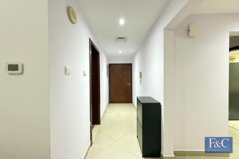 Apartment in Jumeirah Lake Towers, Dubai 2 bedrooms, 101 sq.m. № 103866
