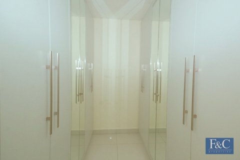 Apartamento en Damac Heights, Dubai Marina, Dubai, 2 dormitorios, 140 m², № 103354 - foto 29