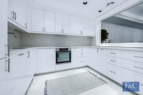 Apartamento en The Fairmont Palm Residences, Palm Jumeirah, Dubai, 1 dormitorio, 126 m², № 103352 - foto 6