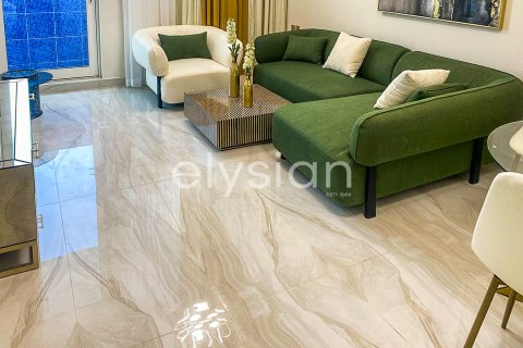 Apartment in Al Furjan, Dubai 2 bedrooms, 134 sq.m. № 38060 - photo 2