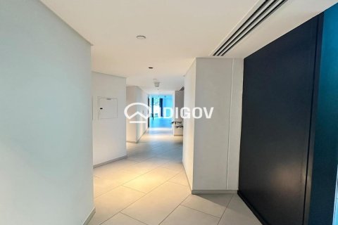 Снять в аренду квартиру в Marquise Square Tower, Бизнес-Бэй, Дубай: 2 спальни, 137.68м², № 123483 - фото 5