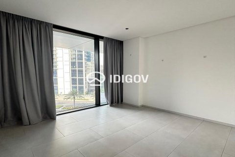 Снять в аренду квартиру в Marquise Square Tower, Бизнес-Бэй, Дубай: 2 спальни, 137.68м², № 123483 - фото 7