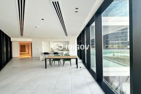Квартира в Marquise Square Tower, Бизнес-Бэй, Дубай, 2 спальни, 137.68м², № 123483