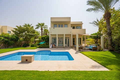 Villa à Arabian Ranches, Dubai, 3 chambres, 329.99 m², № 142259