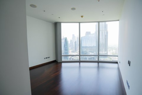 Apartment in Downtown Dubai (Downtown Burj Dubai), Dubai 2 bedrooms, 152 sq.m. № 137876 - photo 12