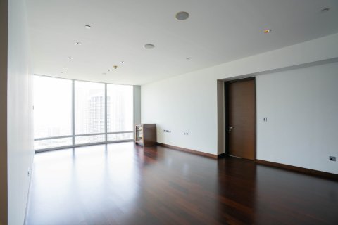 Apartment in Downtown Dubai (Downtown Burj Dubai), Dubai 2 bedrooms, 152 sq.m. № 137876 - photo 10