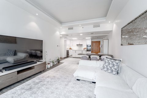 Apartamento en Jumeirah Islands, Dubai, 2 dormitorios, 122 m², № 137877