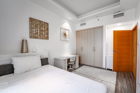 Appartement à Jumeirah Islands, Dubai, 2 chambres, 122 m², № 137877 - photo 9